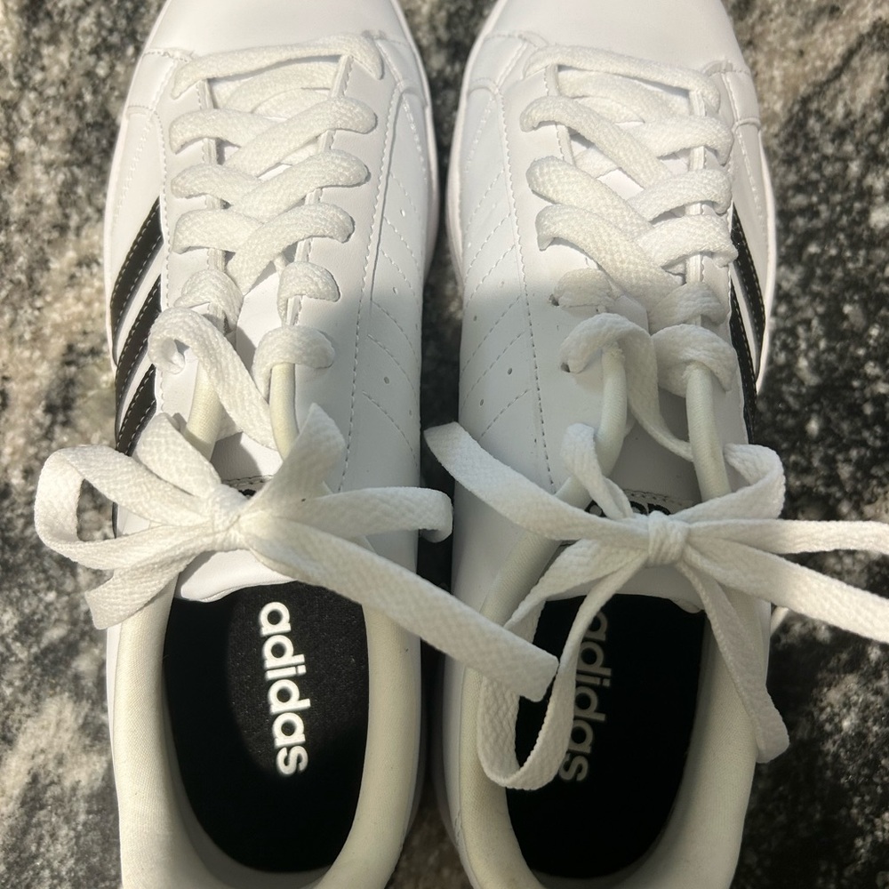 adidas White Sneakers with Black Stripes and Logo